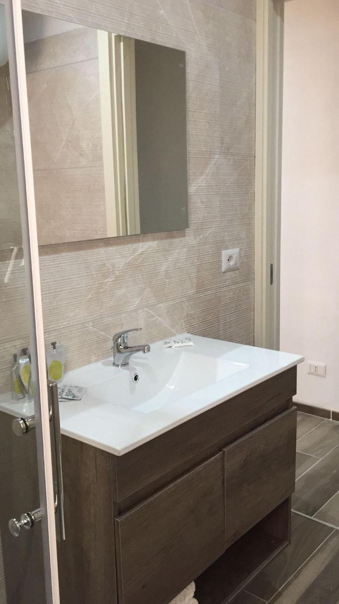 Villa Nicole 玛格丽塔萨沃亚 外观 照片